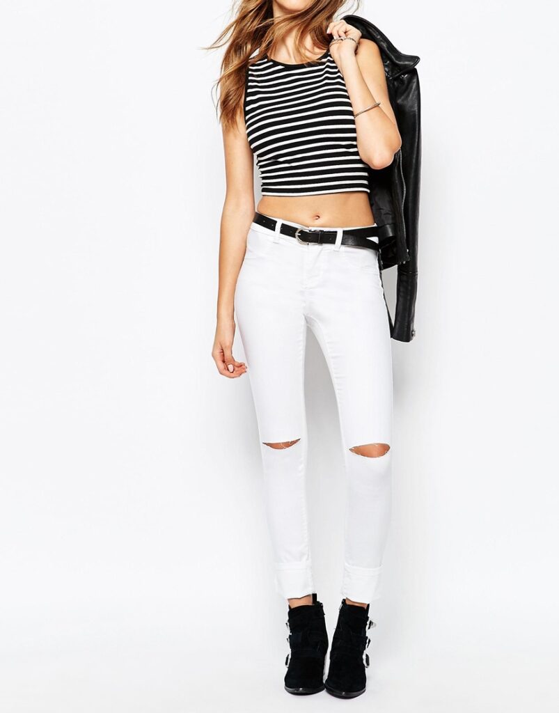 Skinny Jeans With Ripped Knees